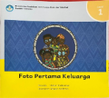 FOTO PERTAMA KELUARGA